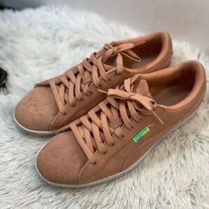 Puma Light Pink Suede Sneakers Sz 10